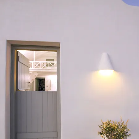 Shades Of White 아파트 *